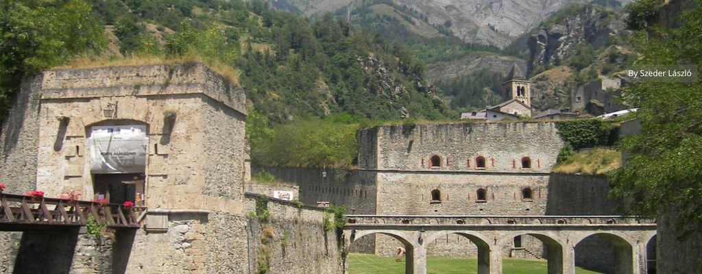By Szeder László - Own work, CC BY-SA 4.0, https://commons.wikimedia.org/w/index.php?curid=3784117